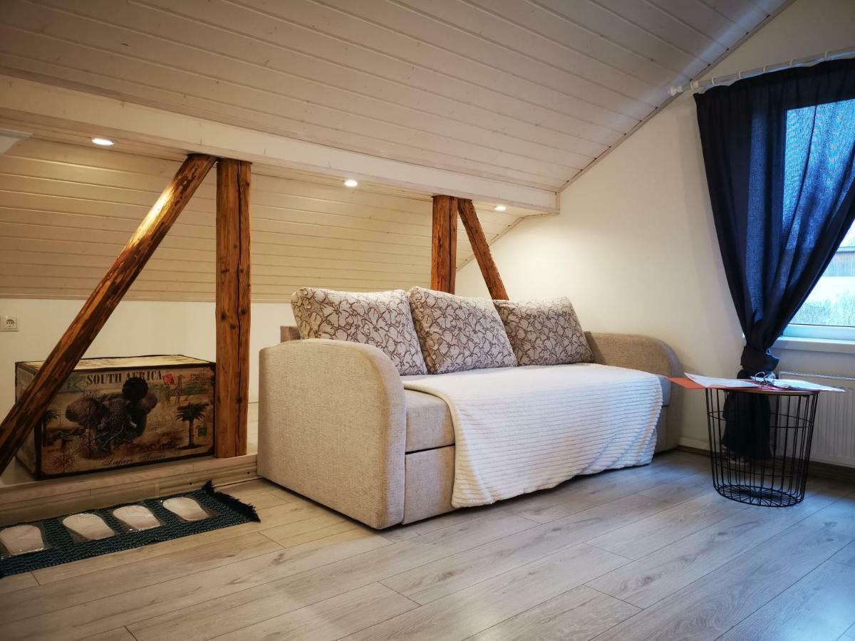 Best Stay- Paernu With Garden Exterior foto